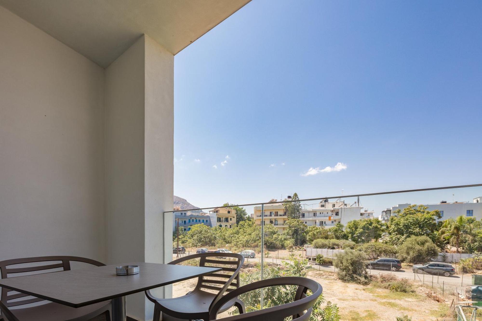 Skipper Beachfront Suites Hersonissos  Pokój zdjęcie