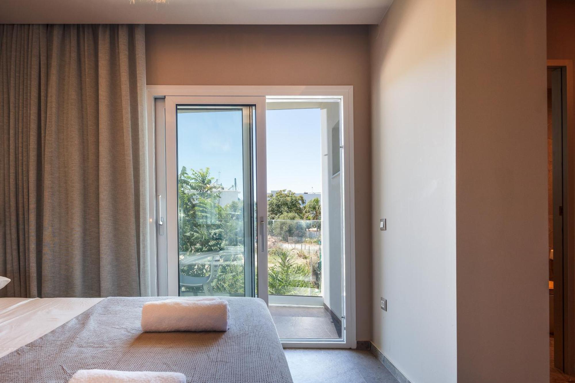 Skipper Beachfront Suites Hersonissos  Pokój zdjęcie