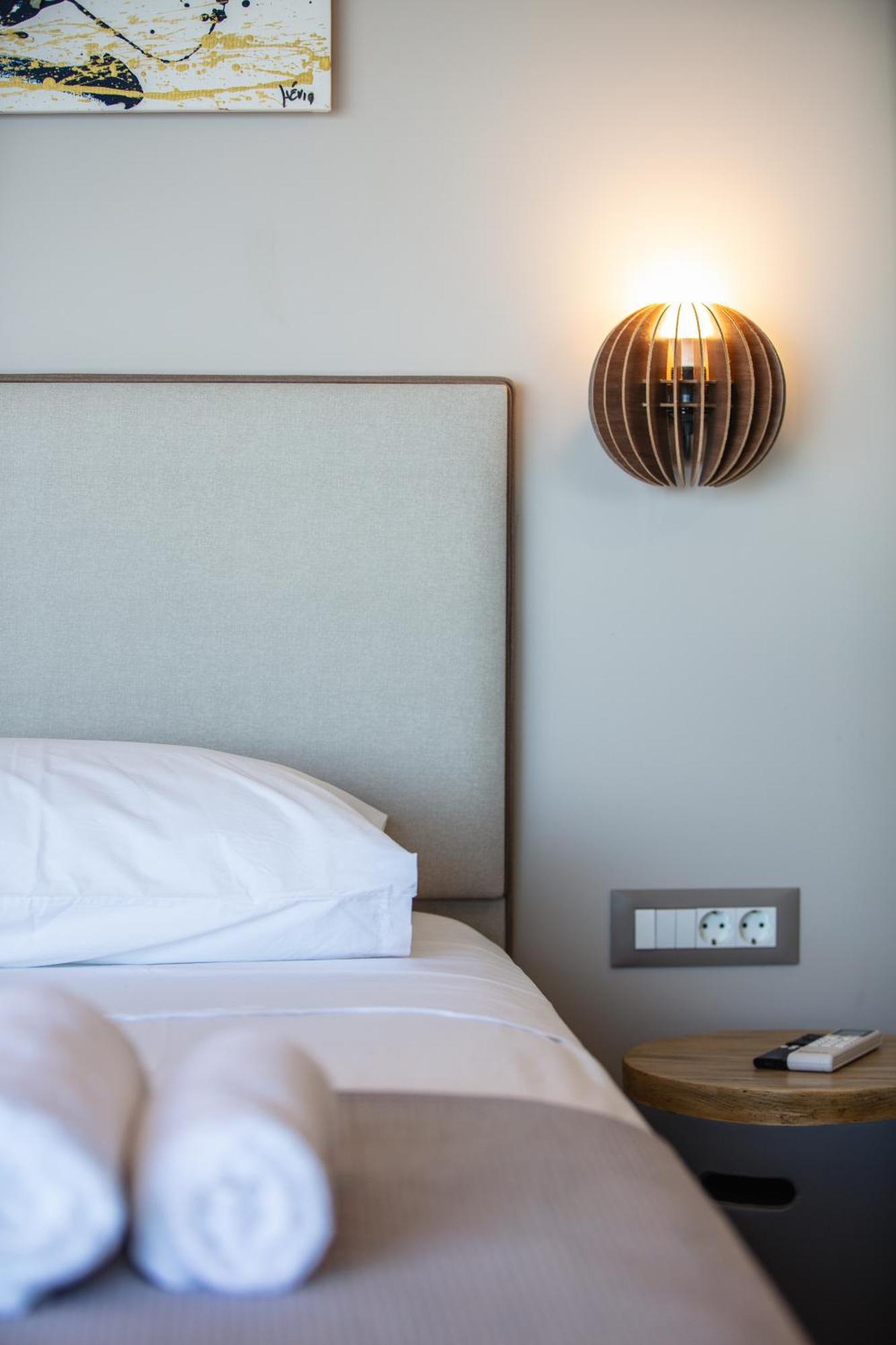 Skipper Beachfront Suites Hersonissos  Zewnętrze zdjęcie