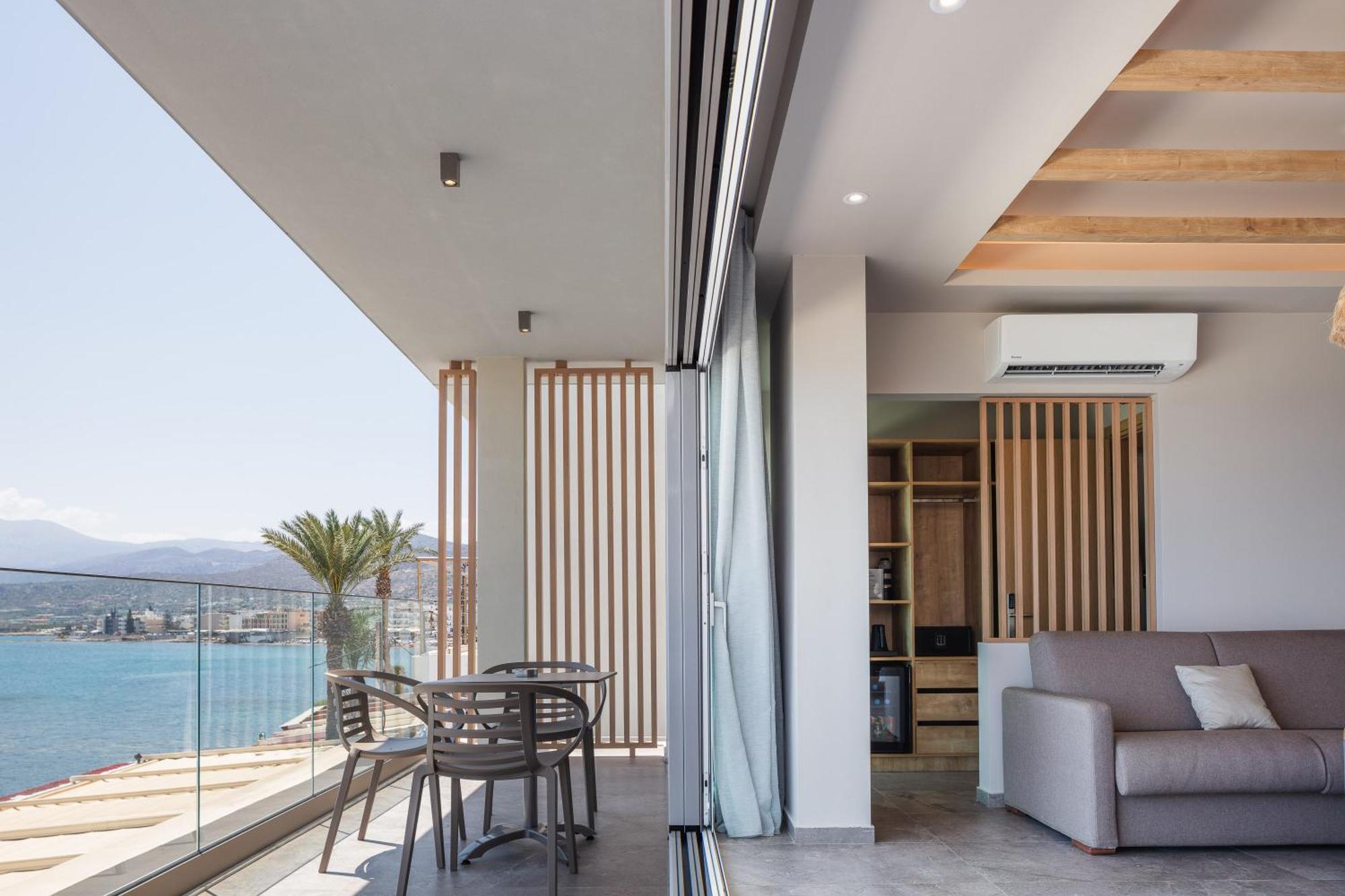 Skipper Beachfront Suites Hersonissos  Zewnętrze zdjęcie